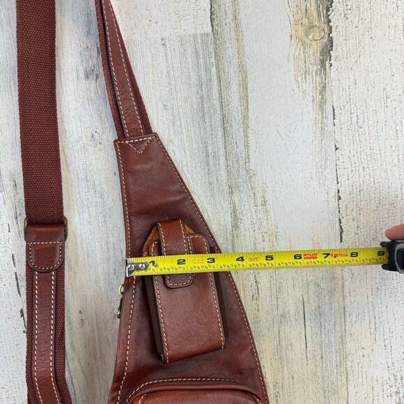 VINTAGE KATANA LEATHER SLING CROSSBODY BAG - Picture 4 of 10